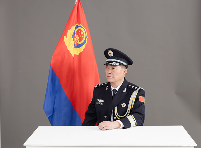 躬身入局踐使命凝心聚力護平安  ——記全省監獄系統“凝心鑄魂楷模”李建軍